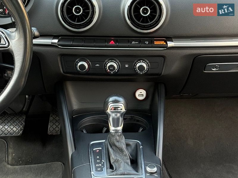 Седан Audi A3 2014 в Одессе