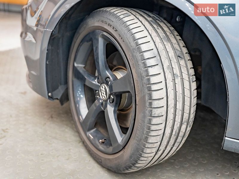 Седан Audi A3 2014 в Киеве