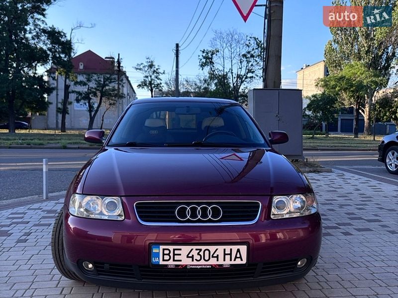 Хэтчбек Audi A3 2000 в Николаеве