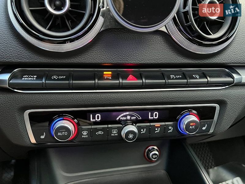 Седан Audi A3 2015 в Хмельницком фото 23 Седан Audi A3 2015 в Хмельницком