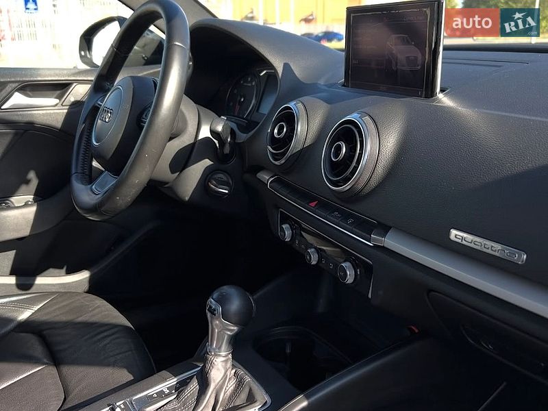 Седан Audi A3 2015 в Дніпрі