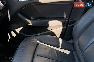 Седан Audi A3 2015 в Ирпене