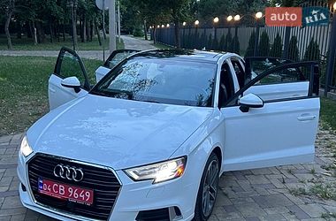 Седан Audi A3 2017 в Кременчуге