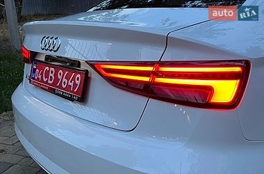 Седан Audi A3 2017 в Кременчуге