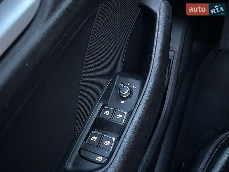 Седан Audi A3 2017 в Кременчуге