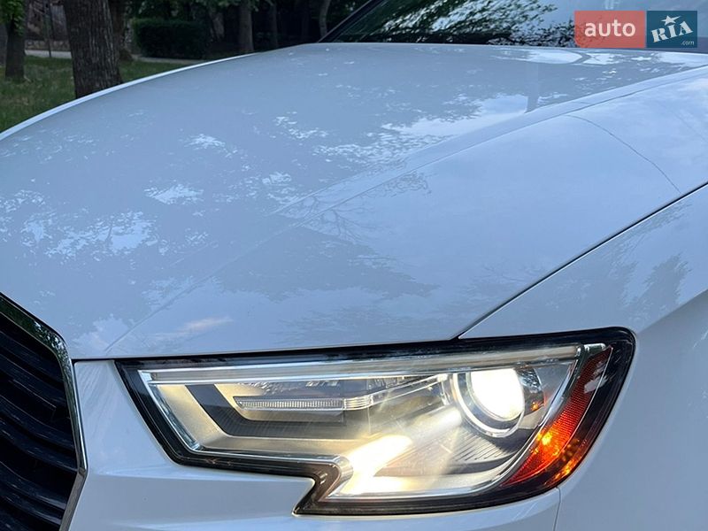 Седан Audi A3 2017 в Кременчуге