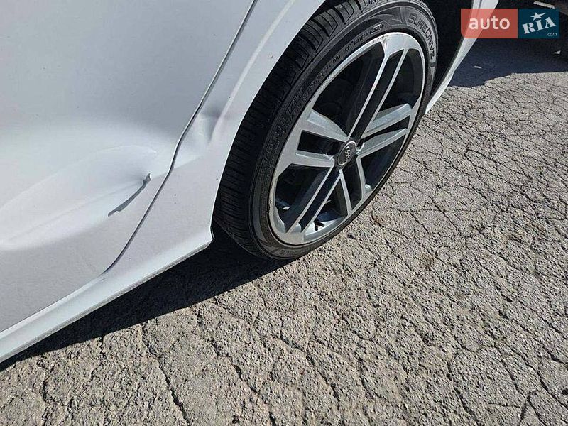Седан Audi A3 2017 в Кременчуге