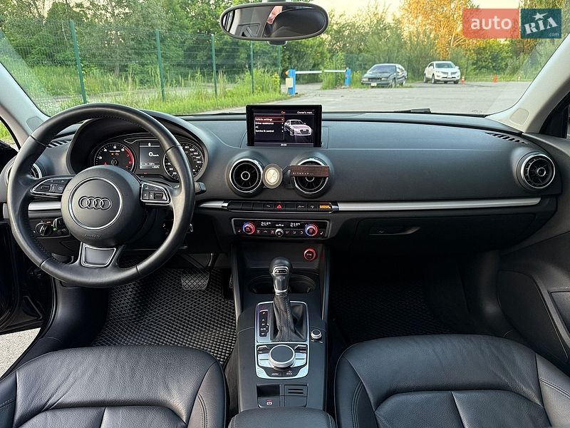 Седан Audi A3 2014 в Киеве