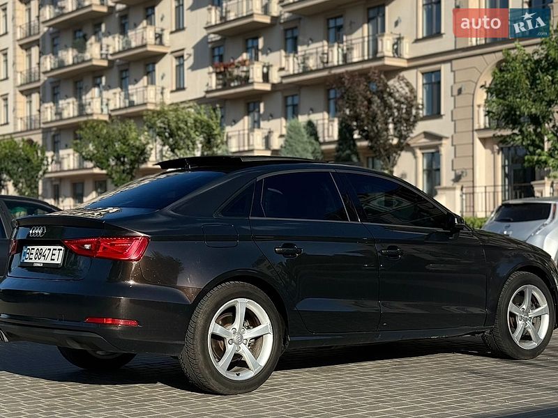 Седан Audi A3 2014 в Одессе