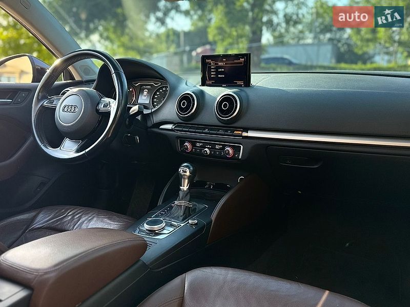 Седан Audi A3 2014 в Одессе