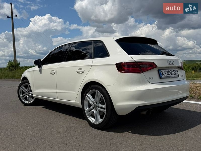 Хэтчбек Audi A3 2013 в Харькове