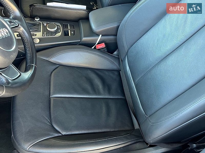 Седан Audi A3 2016 в Львове