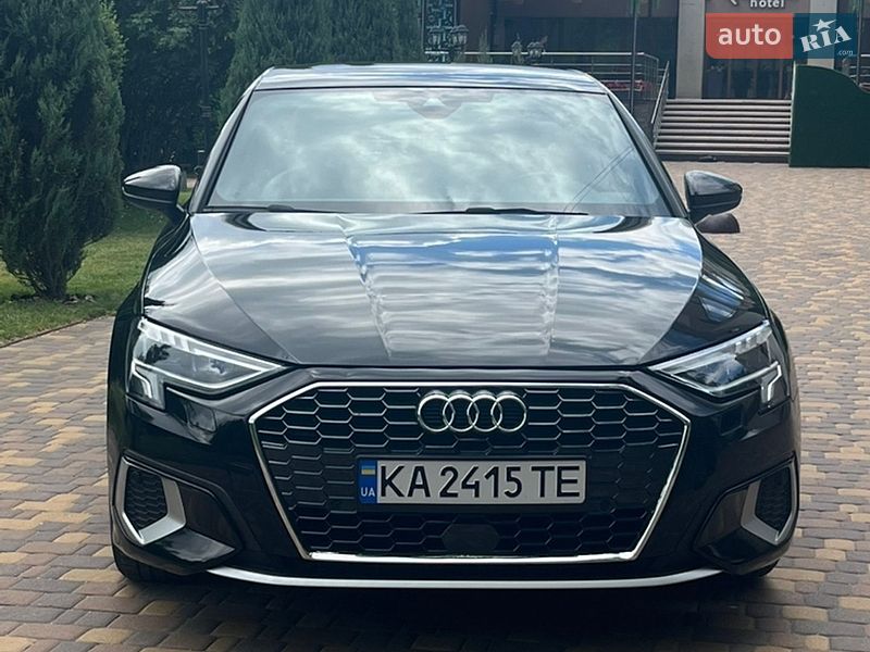 Седан Audi A3 2023 в Броварах