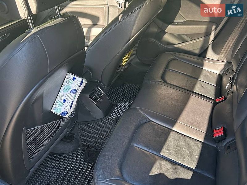 Седан Audi A3 2015 в Киеве