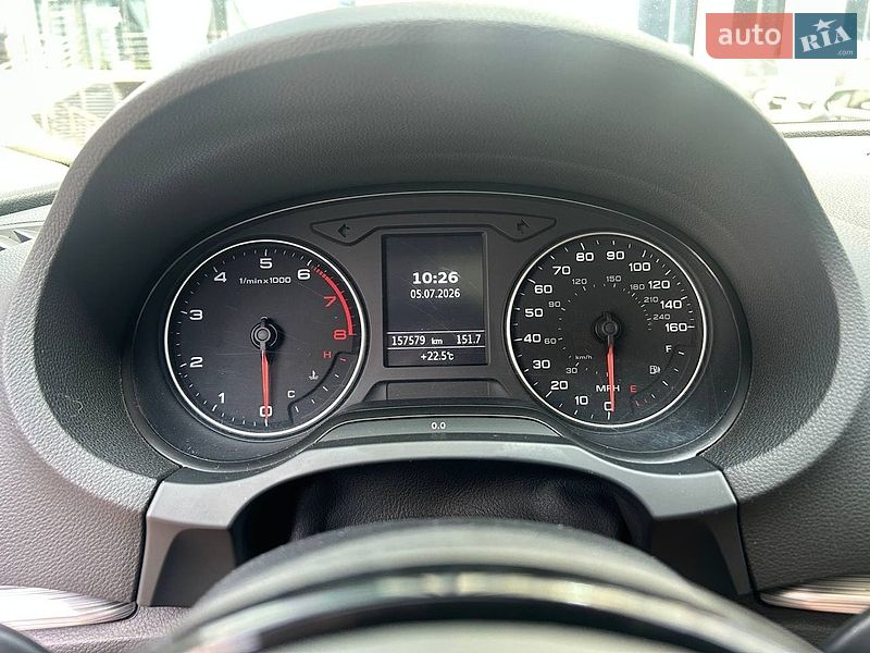 Седан Audi A3 2015 в Киеве