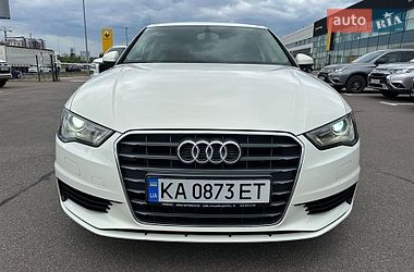 Седан Audi A3 2014 в Киеве