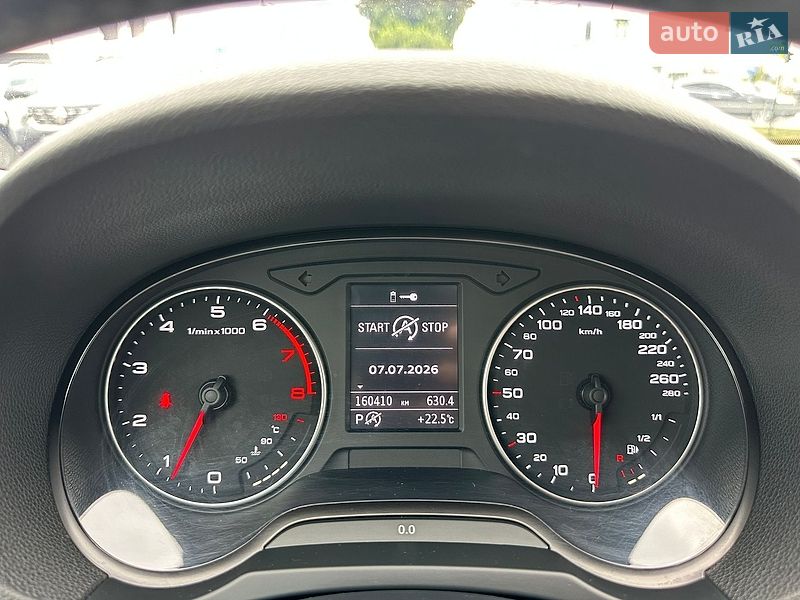 Седан Audi A3 2014 в Киеве