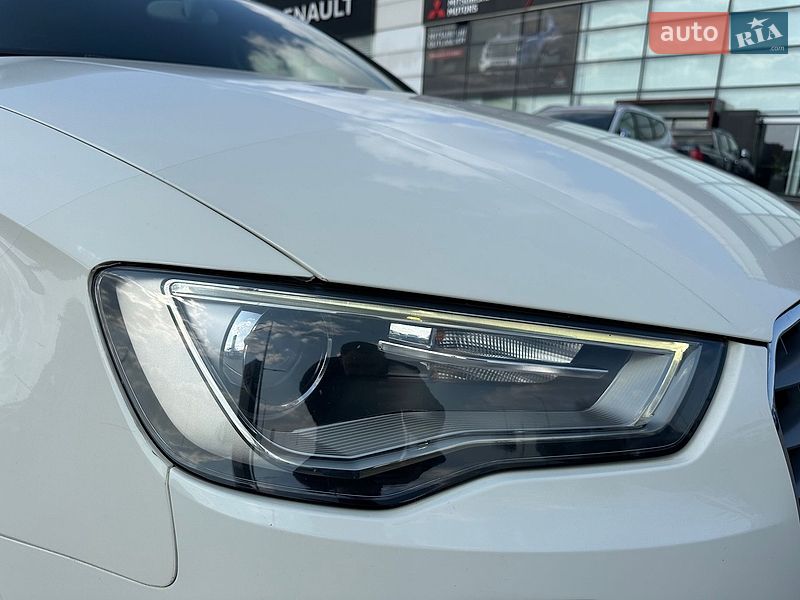 Седан Audi A3 2014 в Киеве