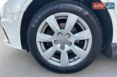 Седан Audi A3 2014 в Киеве