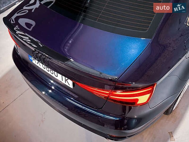 Седан Audi A3 2018 в Львові
