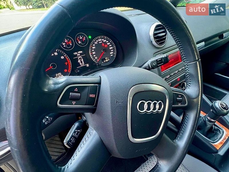 Хэтчбек Audi A3 2010 в Умани