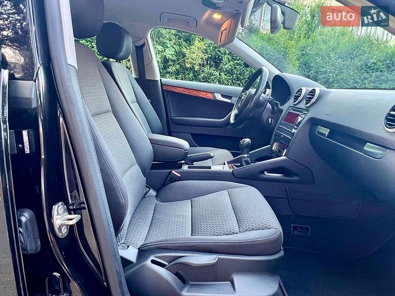 Хэтчбек Audi A3 2010 в Умани