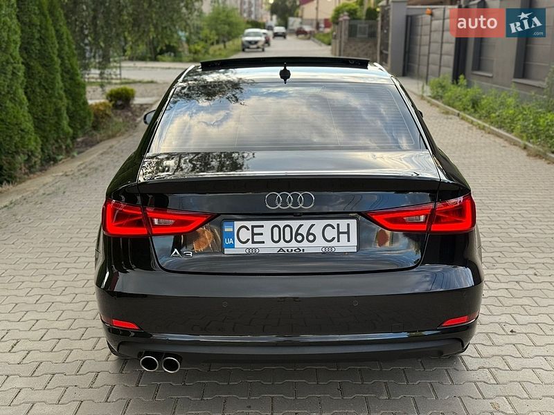 Седан Audi A3 2015 в Чернівцях