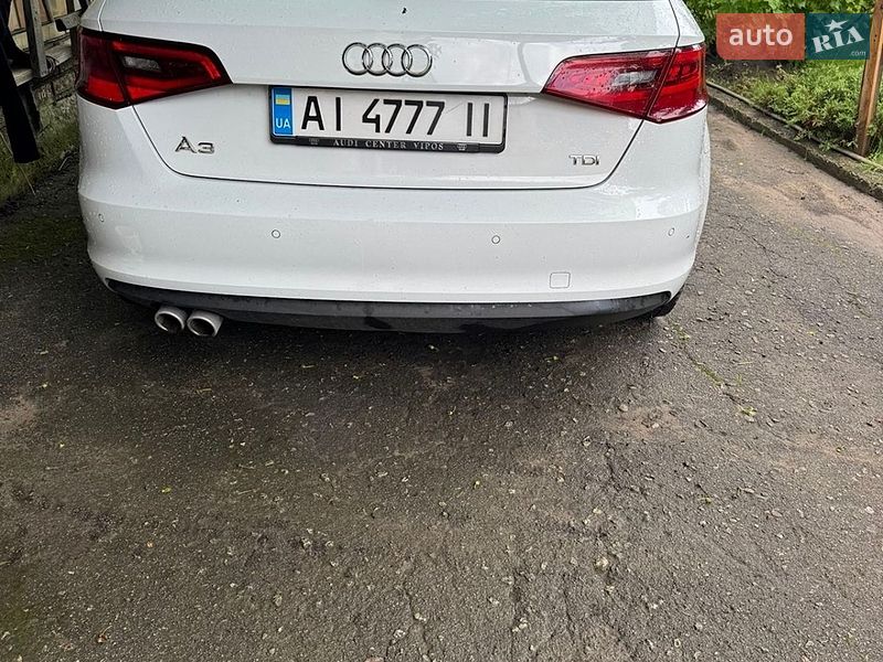 Хэтчбек Audi A3 2016 в Киеве