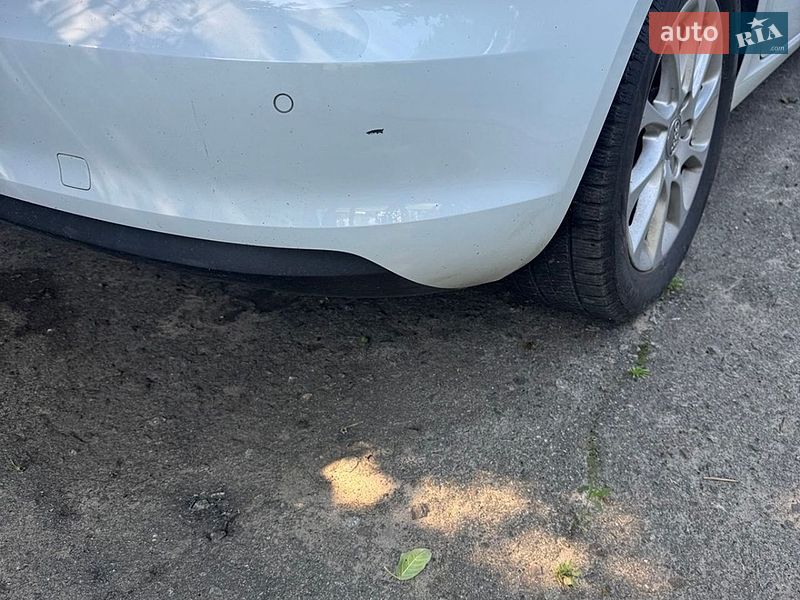 Хэтчбек Audi A3 2016 в Киеве