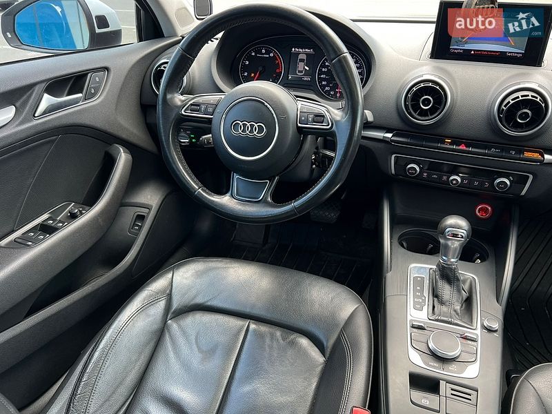 Седан Audi A3 2014 в Киеве
