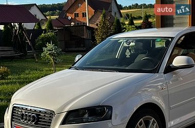 Хэтчбек Audi A3 2009 в Сторожинце
