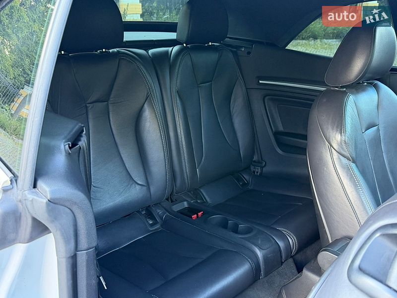 Кабриолет Audi A3 2015 в Тульчине