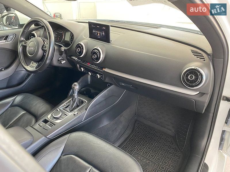 Седан Audi A3 2015 в Києві фото 31 Седан Audi A3 2015 в Києві