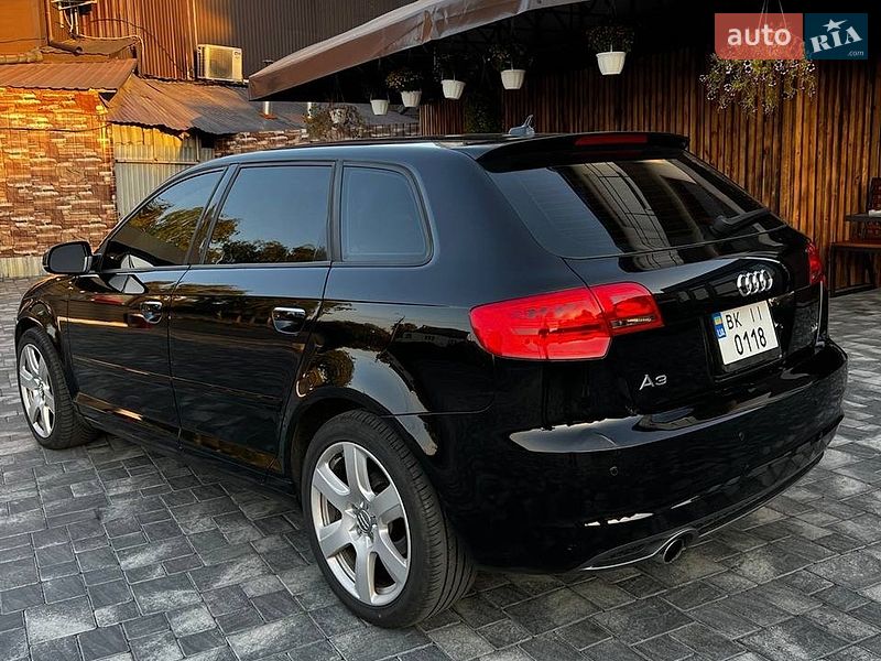 Хэтчбек Audi A3 2011 в Ровно