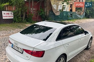 Седан Audi A3 2016 в Києві
