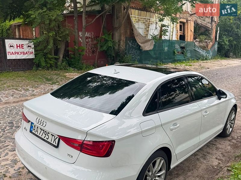 Седан Audi A3 2016 в Києві