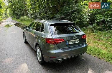 Хэтчбек Audi A3 2019 в Киеве фото 8 Хэтчбек Audi A3 2019 в Киеве