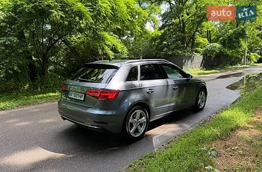 Хэтчбек Audi A3 2019 в Киеве фото 12 Хэтчбек Audi A3 2019 в Киеве