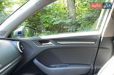 Хэтчбек Audi A3 2019 в Киеве фото 26 Хэтчбек Audi A3 2019 в Киеве
