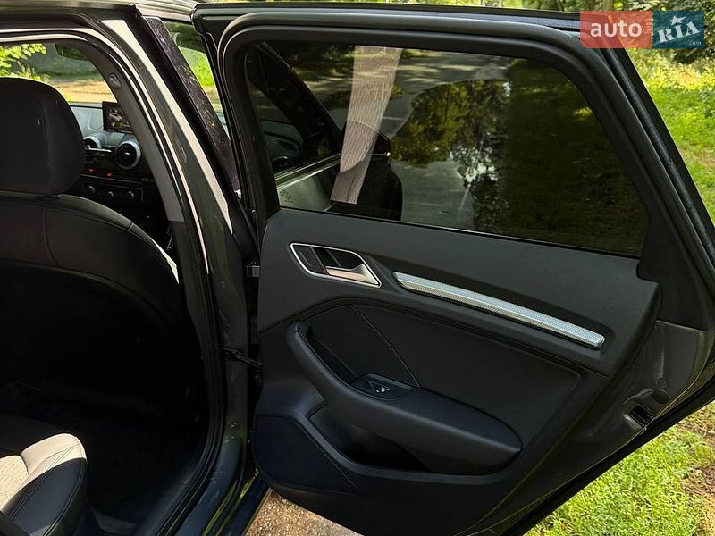Хэтчбек Audi A3 2019 в Киеве фото 34 Хэтчбек Audi A3 2019 в Киеве