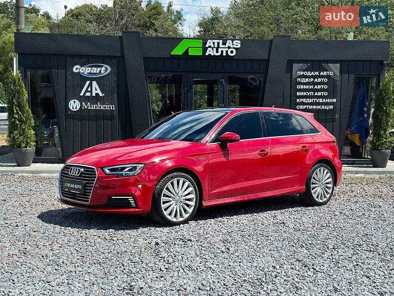 Хетчбек Audi A3 2016 в Львові
