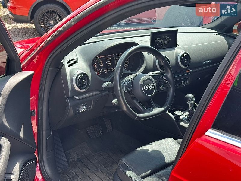 Хетчбек Audi A3 2016 в Львові
