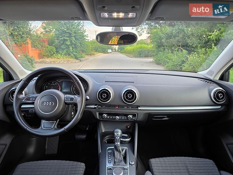 Седан Audi A3 2013 в Одесі