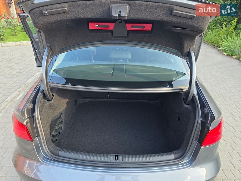Седан Audi A3 2013 в Одессе
