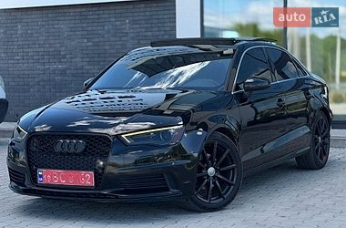 Седан Audi A3 2016 в Хусте