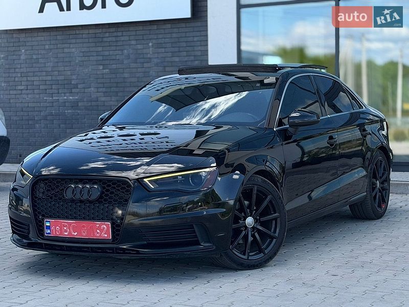 Седан Audi A3 2016 в Хусте