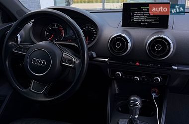 Седан Audi A3 2016 в Хусте