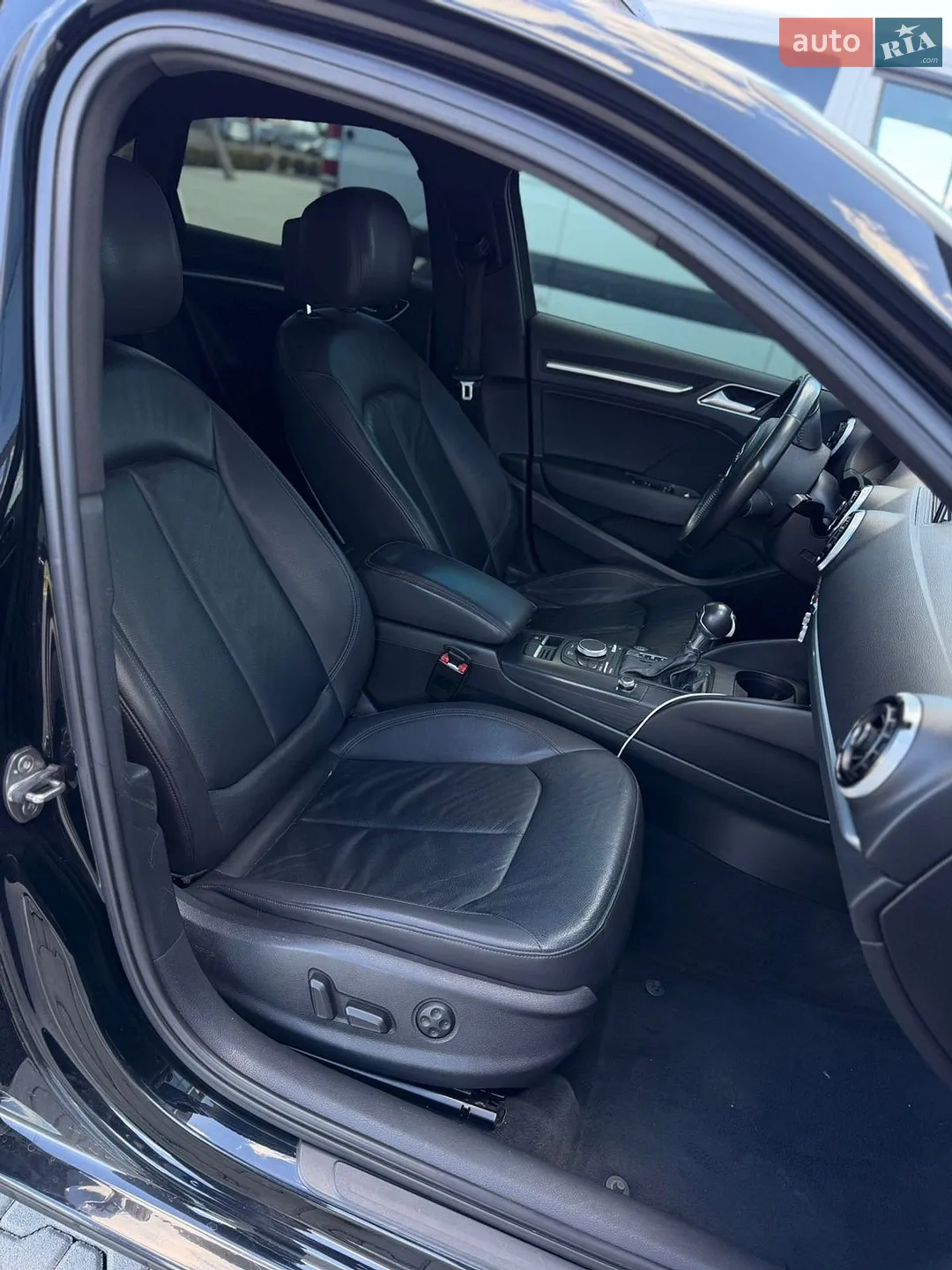 Audi A3 2016 VIN WAUCJGFF6F1102546 фото оголошення 7 з 11