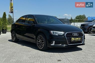 Седан Audi A3 2016 в Ивано-Франковске фото Седан Audi A3 2016 в Ивано-Франковске