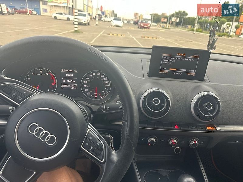 Седан Audi A3 2014 в Дніпрі